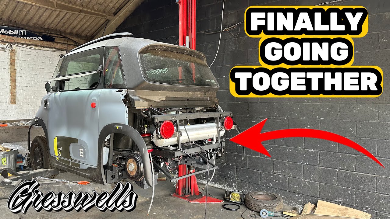 BAGGING A CITROEN AMI - ASSEMBLY TIME