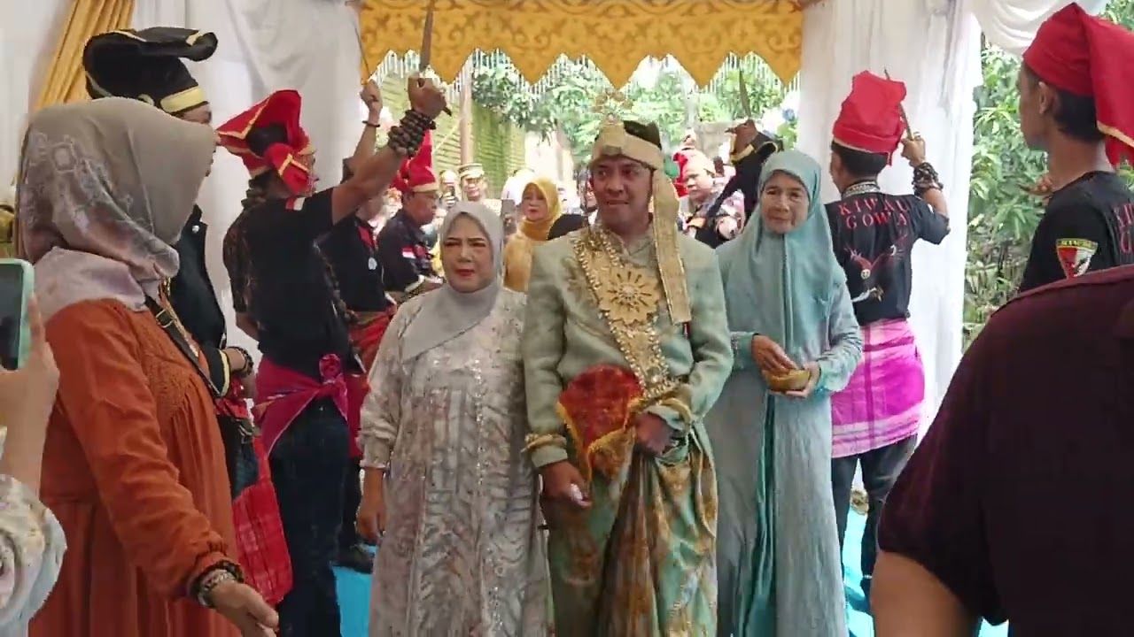 Pesta pernikahan Anak dari Sahabuddin Dg Nai di Mappala pallangga, Gowa. Sul sel. ( KIWAL GOWA) 
