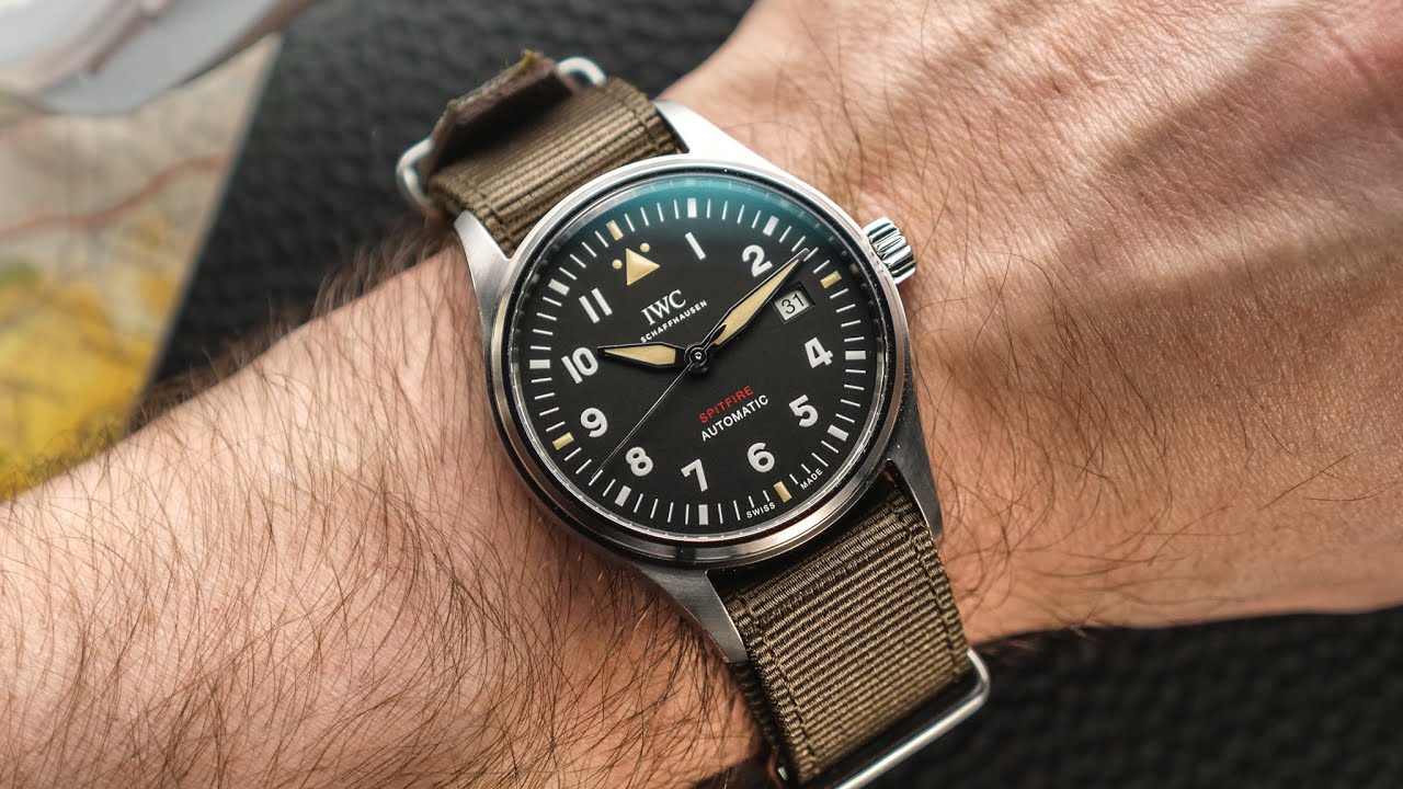 Практический обзор: часы IWC Pilot’s Watch Automatic Spitfire против Mark XVIII
