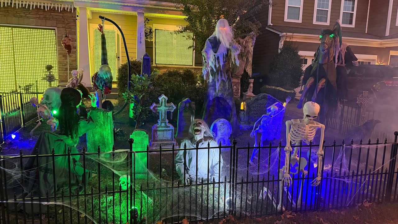 FULL Halloween Yard Haunt 2025 + Scares