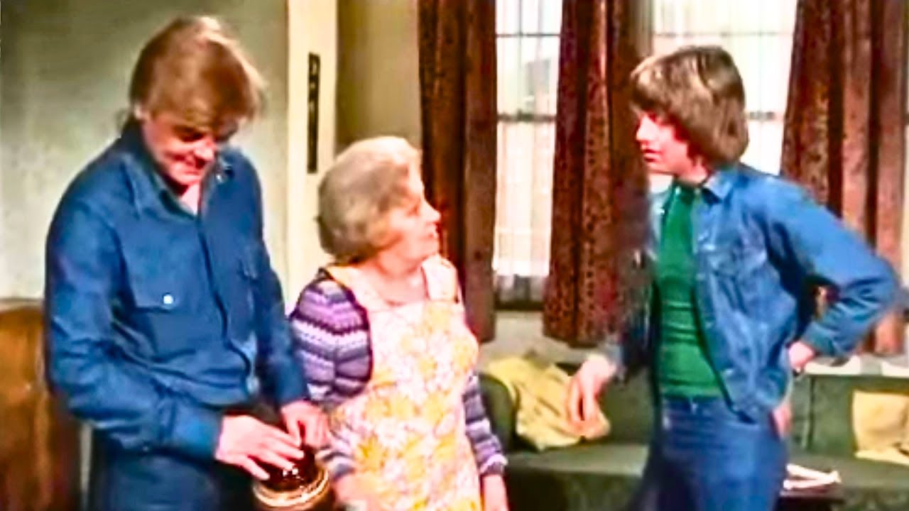 Confessions of a Driving Instructor (1976) | British Comedy