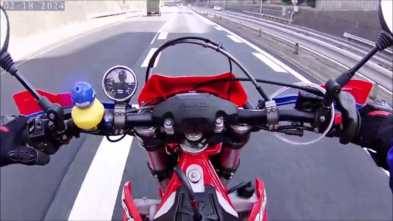 BETA X TRAINER250 2023高速道路デビュー