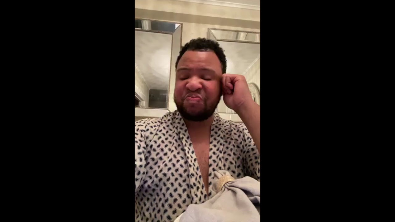 MOTHA who? I'm FAMOUS whether you believe me or not!