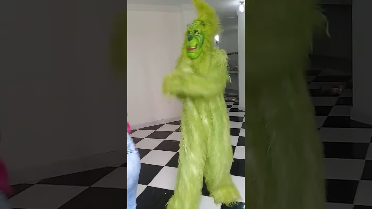 grinch jodiendo 😃x navidad