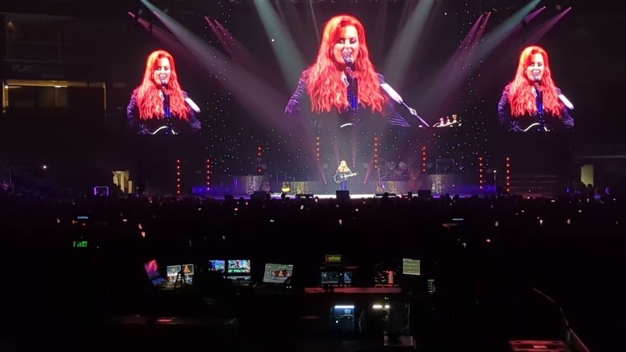 The Judds - Mama He's Crazy (1/28/23 Bridgeport CT)