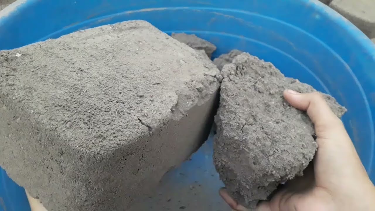 Crunchiness smokenes grittnes chunks +shapes crumbling in water+ dry || ASMR mini libi || 💦💧