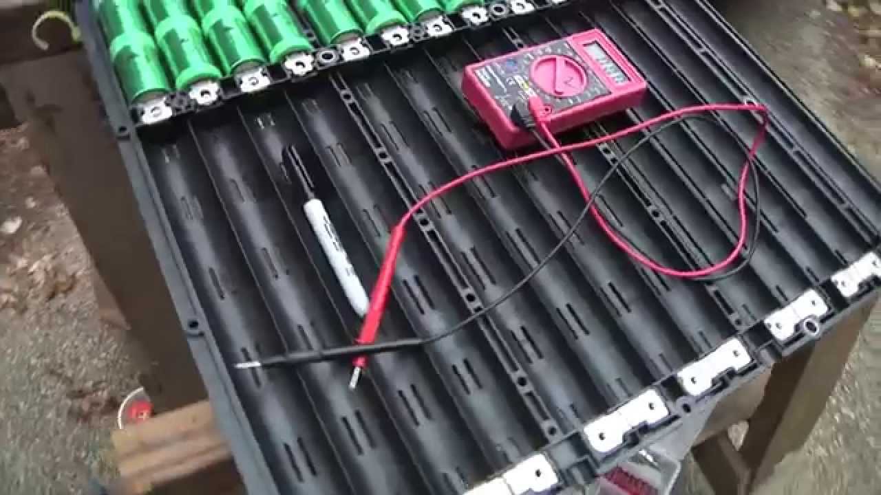Disassembling a Ford Escape Hybrid Battery Pack for the Electric Motorcycle