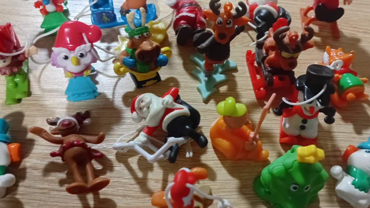 Coleccionando minifiguras hasta lograr a romper un récord parte  #6 kinder navideño y más 