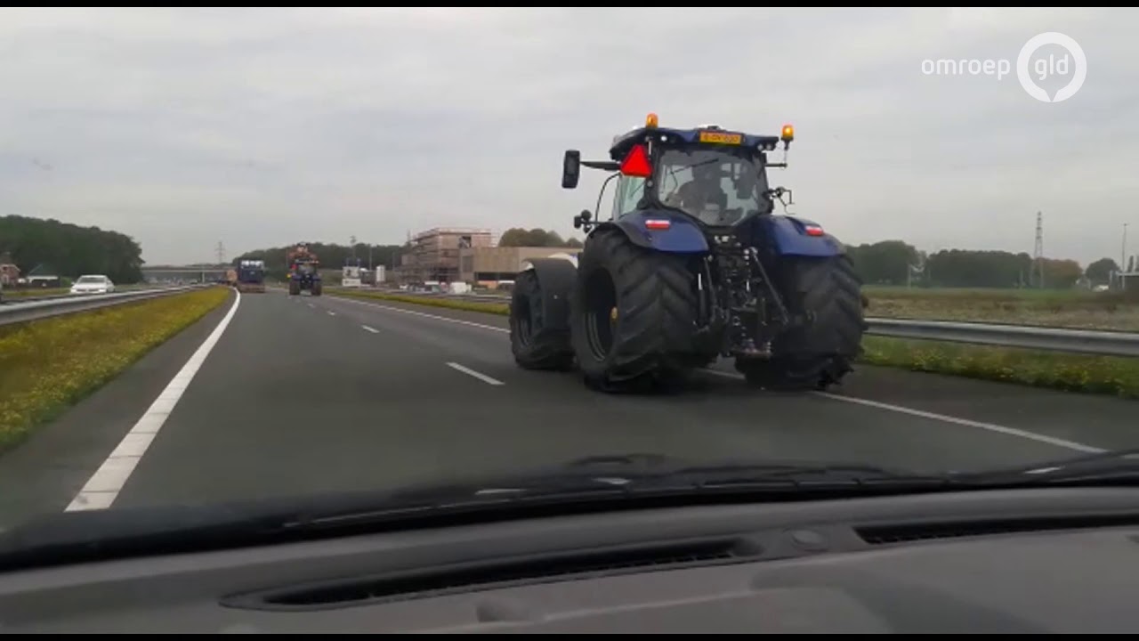 Boze boeren via snelweg onderweg naar Arnhem