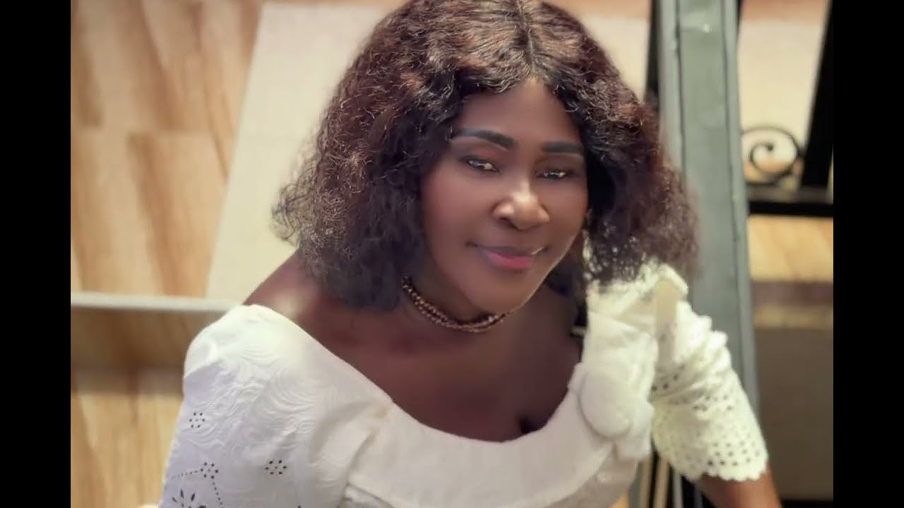 Grace Asare - Adwuma Wura (Official  Video )