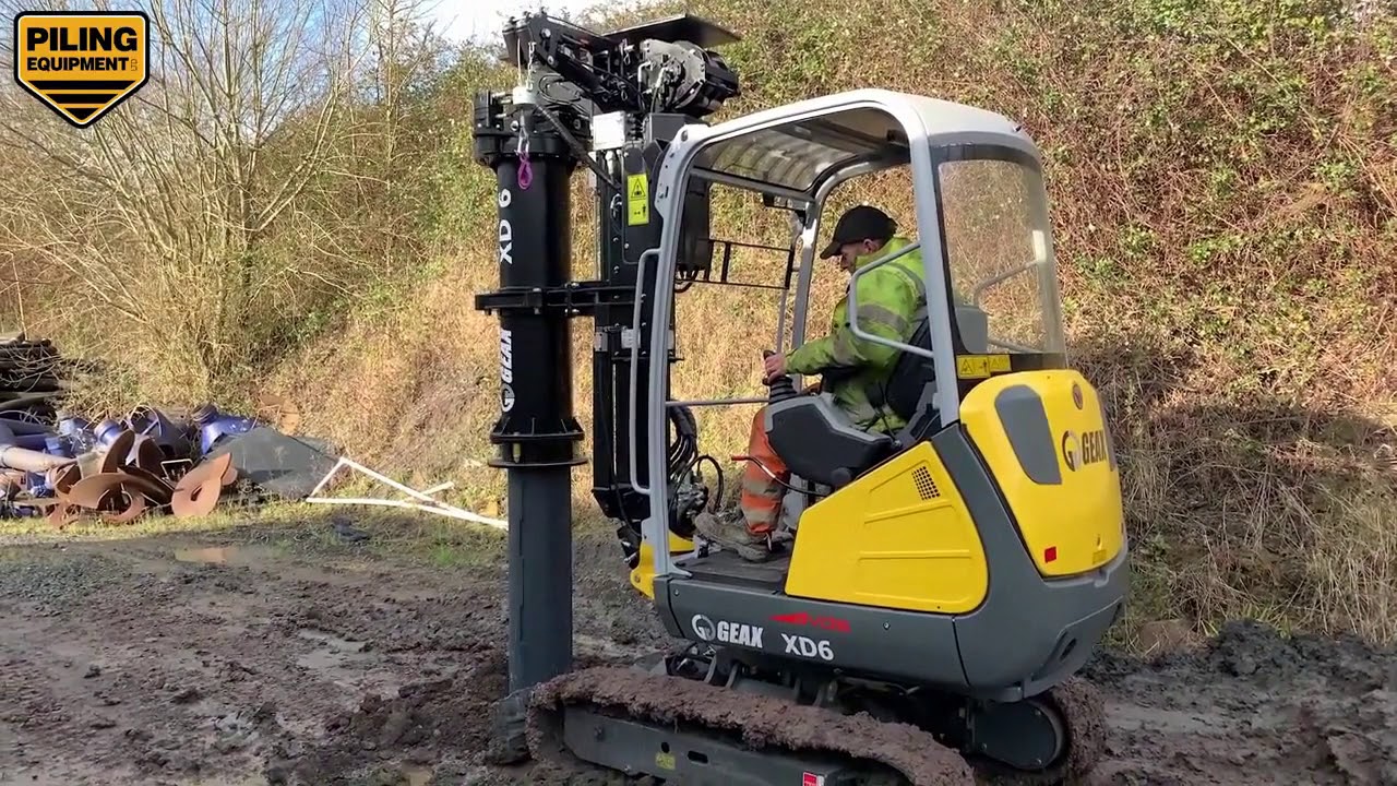 GEAX  XD series. The smallest manned piling rigs in the world