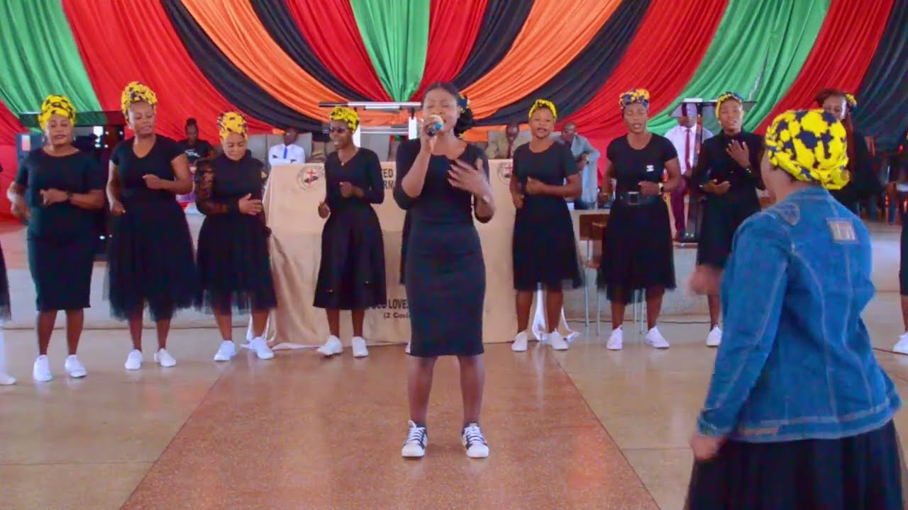 Tabernacle Praise team. Mwebalandilako abalanda