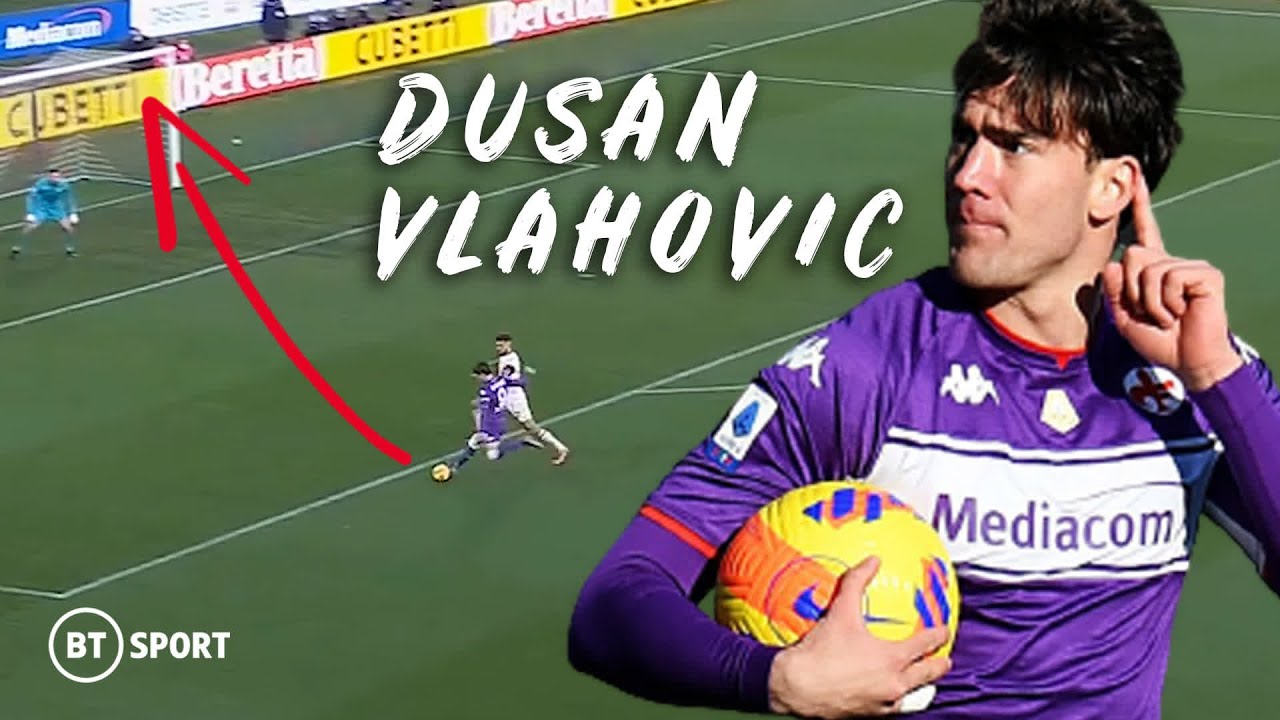 Dusan Vlahovic scores ALL TYPES of goals! | Serbian striker's best Serie A goals in 2021/22 so far