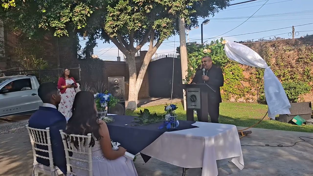 PRESENTANDO A NUESTRO HIJOS A DIOS EN MATRIMONIO