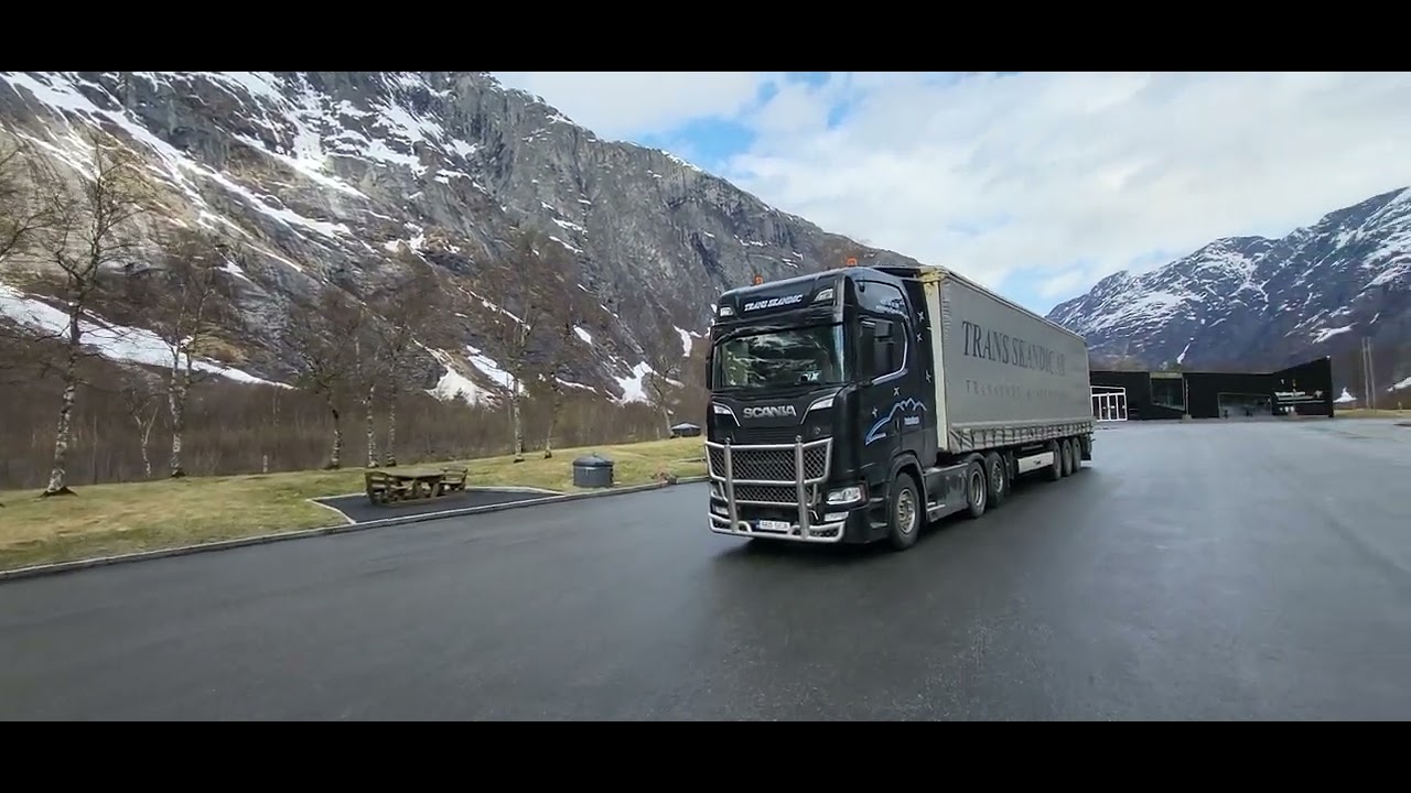 Trollveggen Rest Stop kohustuslik  peatus.