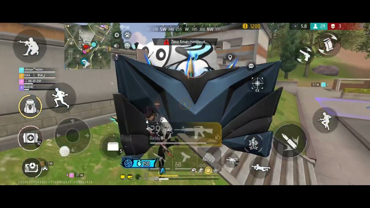 Setelah hujan enaknya makan, setelah makan enaknya hujan, setelah hujan enaknya ngegame🙈🙉💫