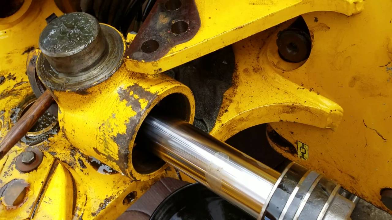 Reparacion de botellas de un JCB 214.