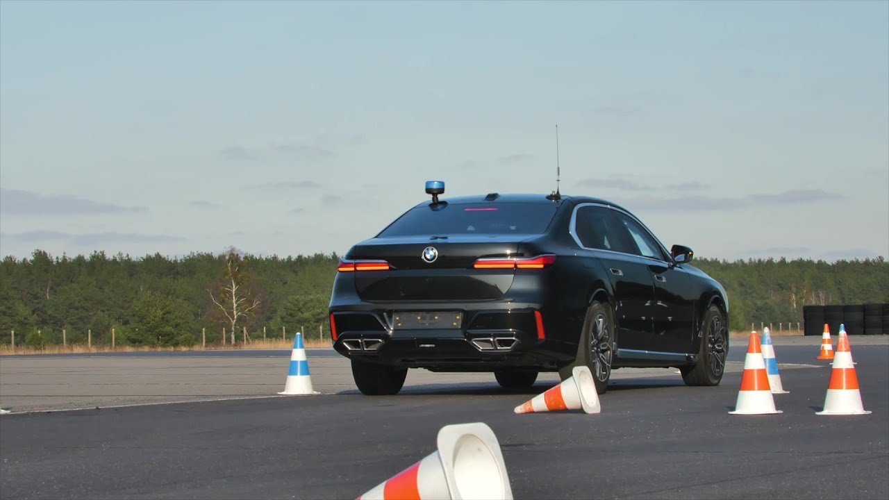 BMW Security Vehicle Trainings - Fahrtechnik und Fluchtman&ouml;ver - Sicher fahren in Gefahrenlagen