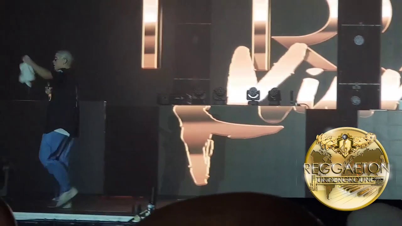 Bad Bunny ft Cosculluela y Daddy Yankee Tu No Metes Cabra en vivo Puerto Rico