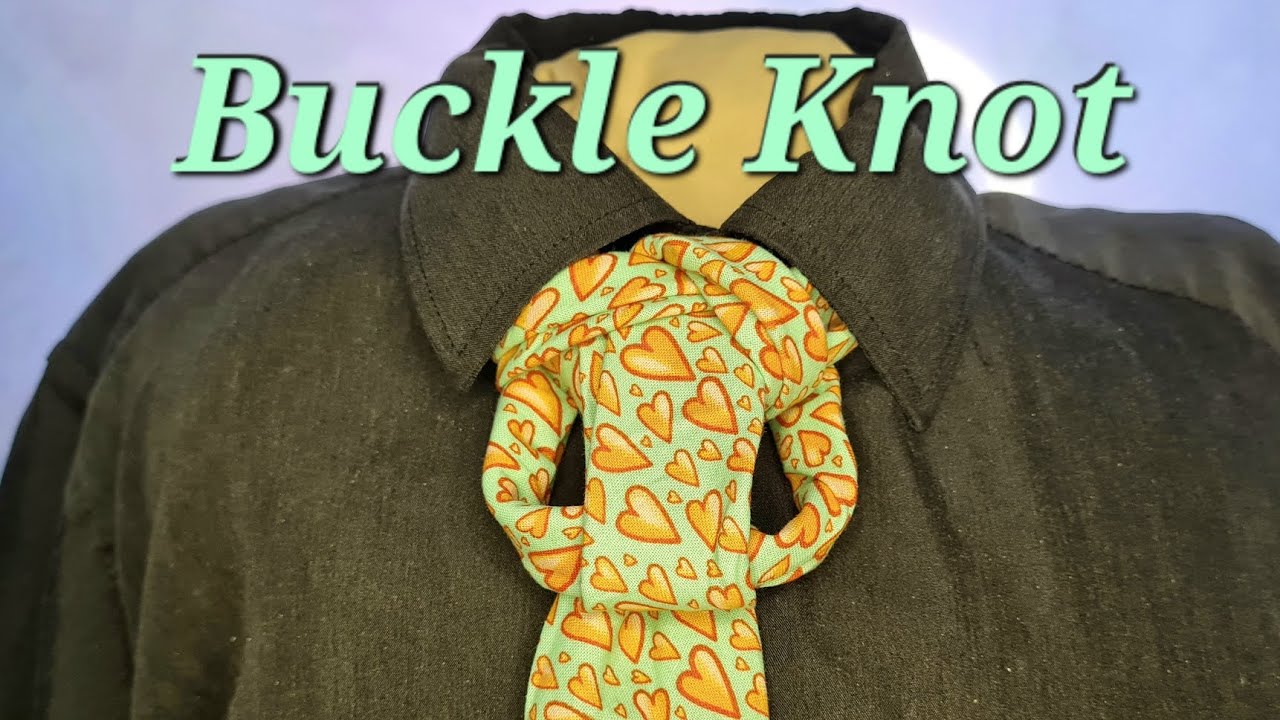 How to Tie a Tie #202 - The Buckle Knot