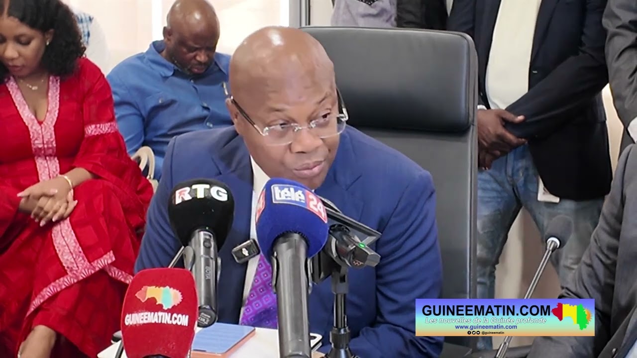 Ministère des transports : Ousmane Gaoual Diallo reprend fonction sous le signe de la continuité