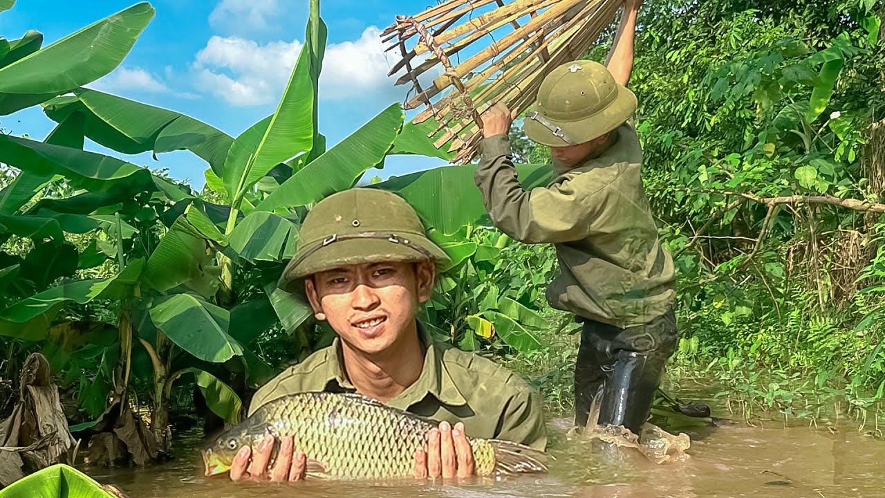 How to make a unique bamboo trap to catch river fish very simply - the free life of tiểu ca