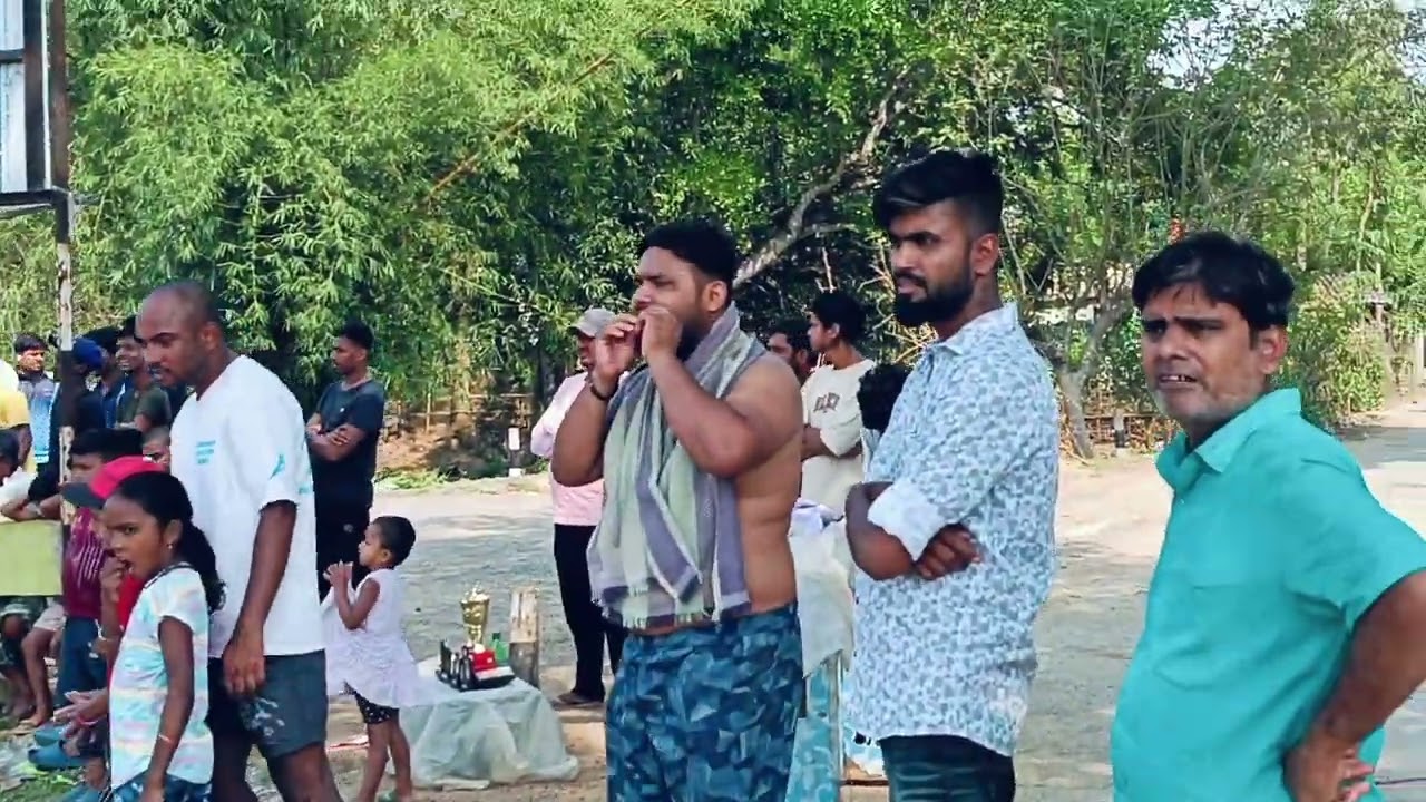 Cricket Match ଅତି ରୋମାଞ୍ଚକର