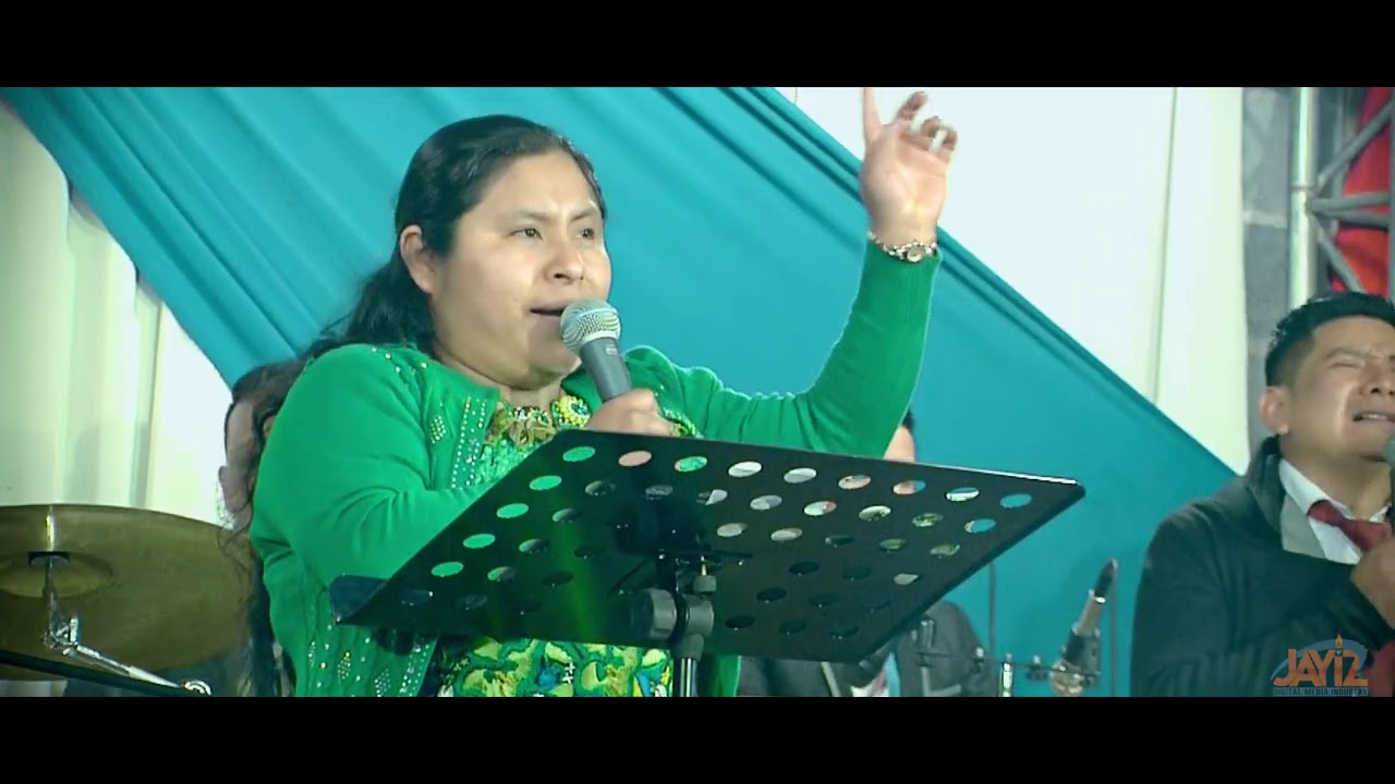 Allá en el Calvario / Cecilia Castro