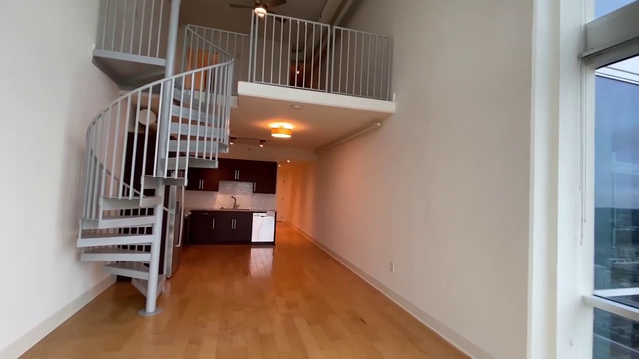 A5 Floorplan #1404 (1,025 sq ft) 1 Bed / 1.5 Bath Loft - The VUE Charlotte