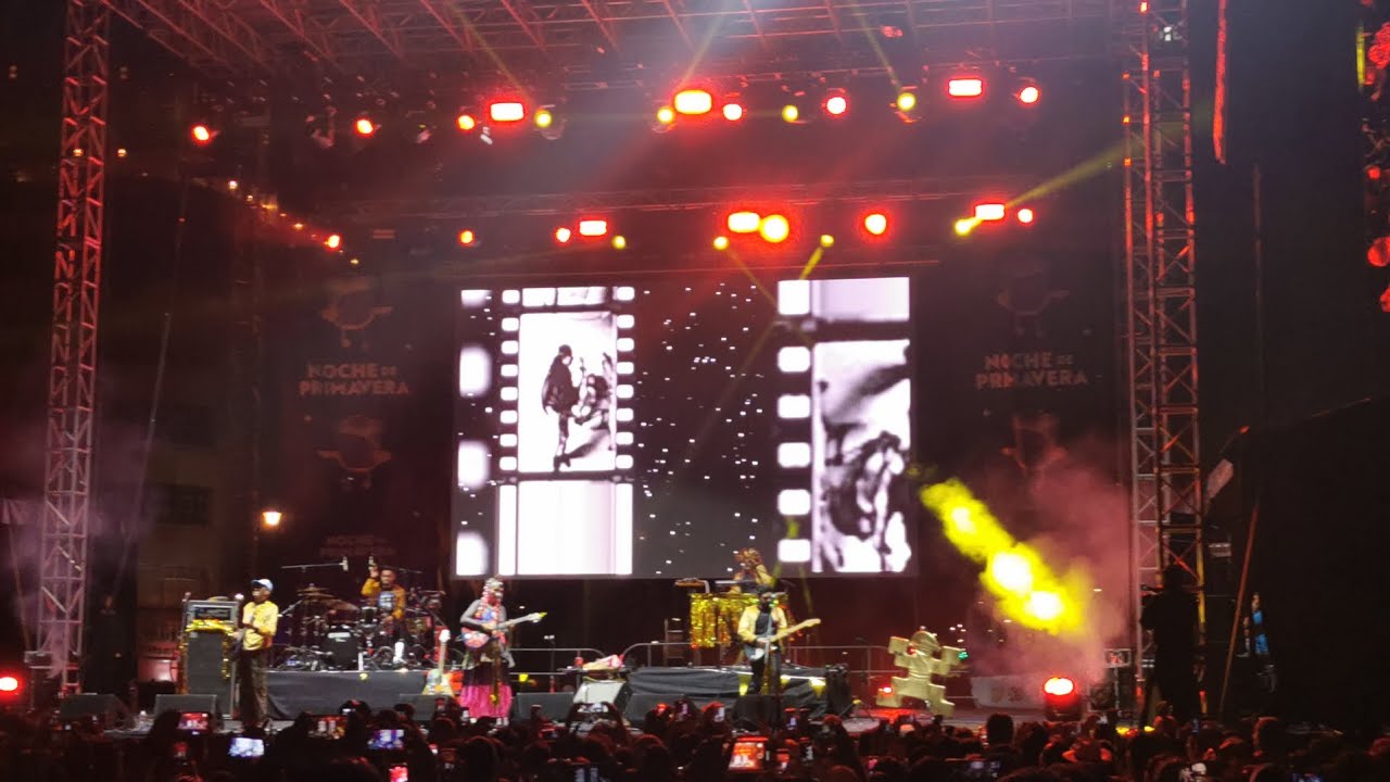 Aterciopelados. Concierto en el Monumento a la Revolución CDMX. 2/2