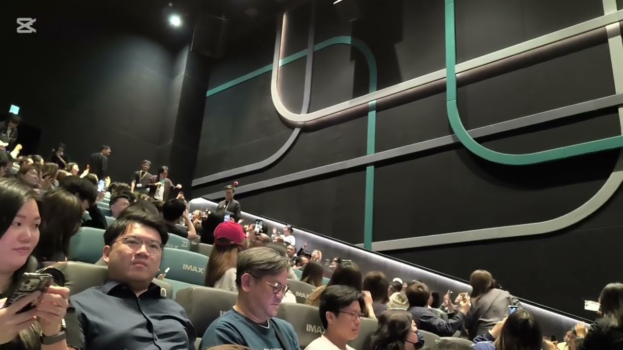 《JIMMY O. YANG #歐陽萬成 FINALLY HOME》首映日特別 #謝票場 3月9日 19:40 #英皇戲院 禮遇:手幅+紀念票