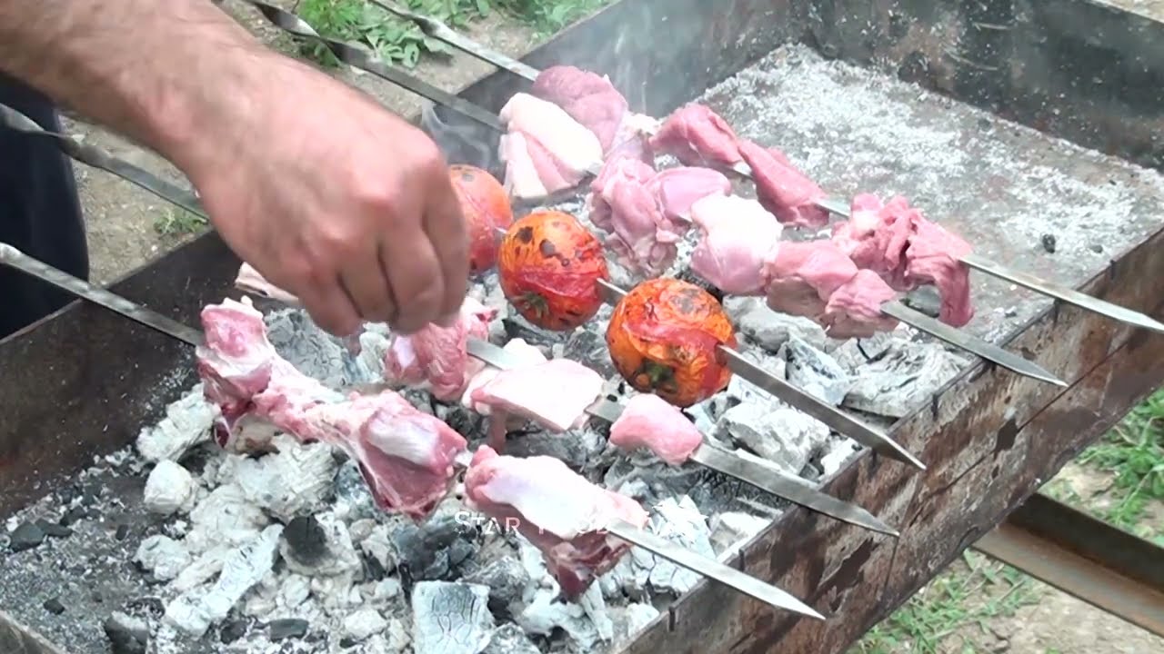 We cooked kebabs in the live summer / canlı yayında kebab bişirdik / 