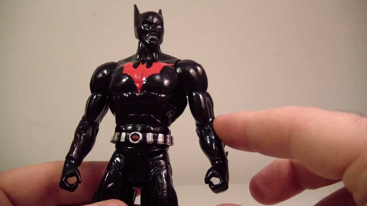 DCUC Wave 4 Batman Beyond Figure Review