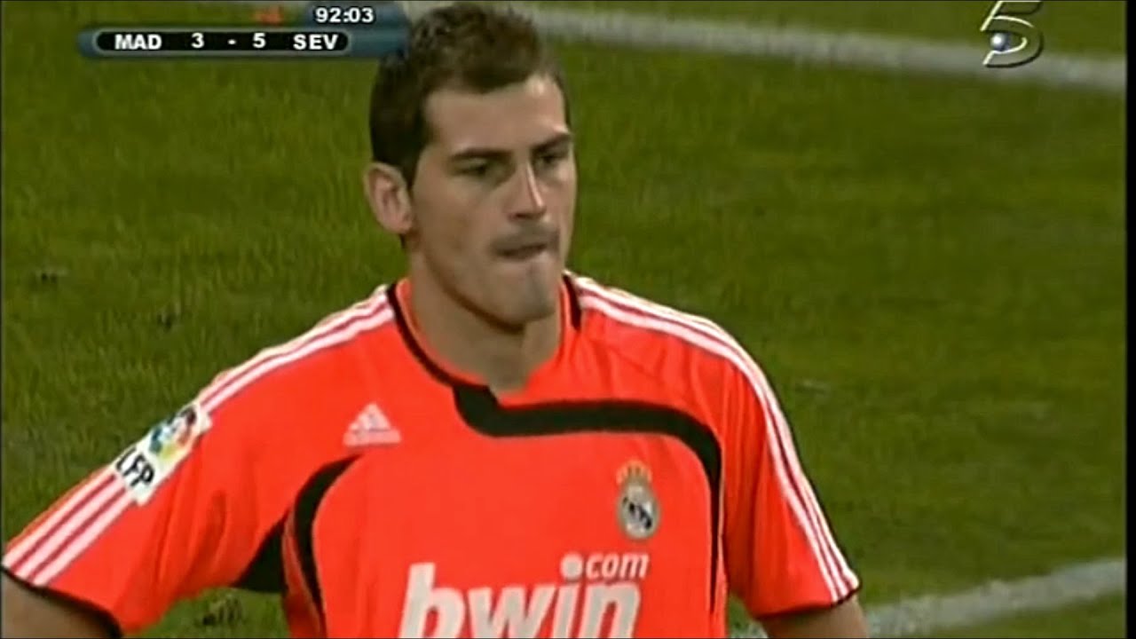 Iker Casillas Vs Sevilla (Home) Spanish Super Cup 2007