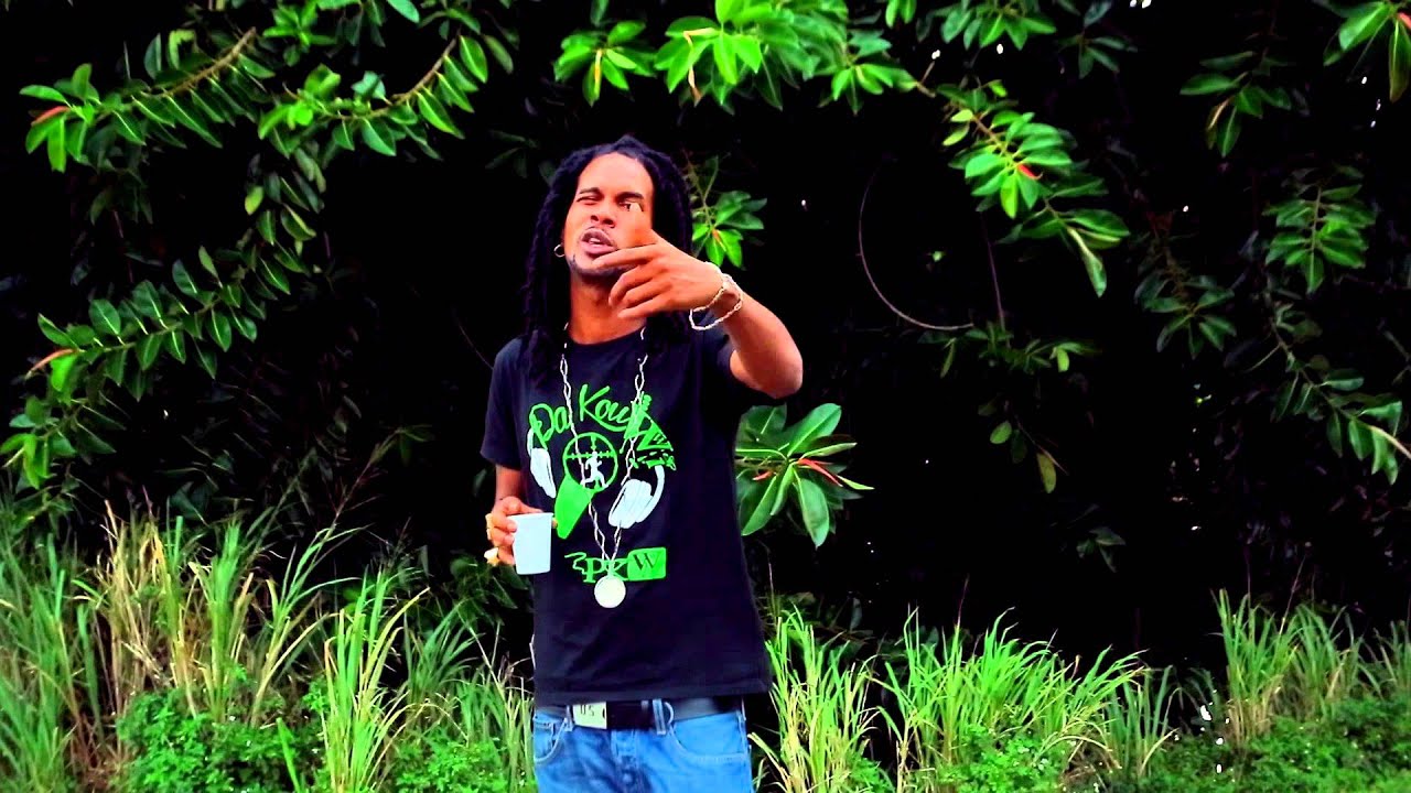 Tofer - Edouard (Clip Officiel)