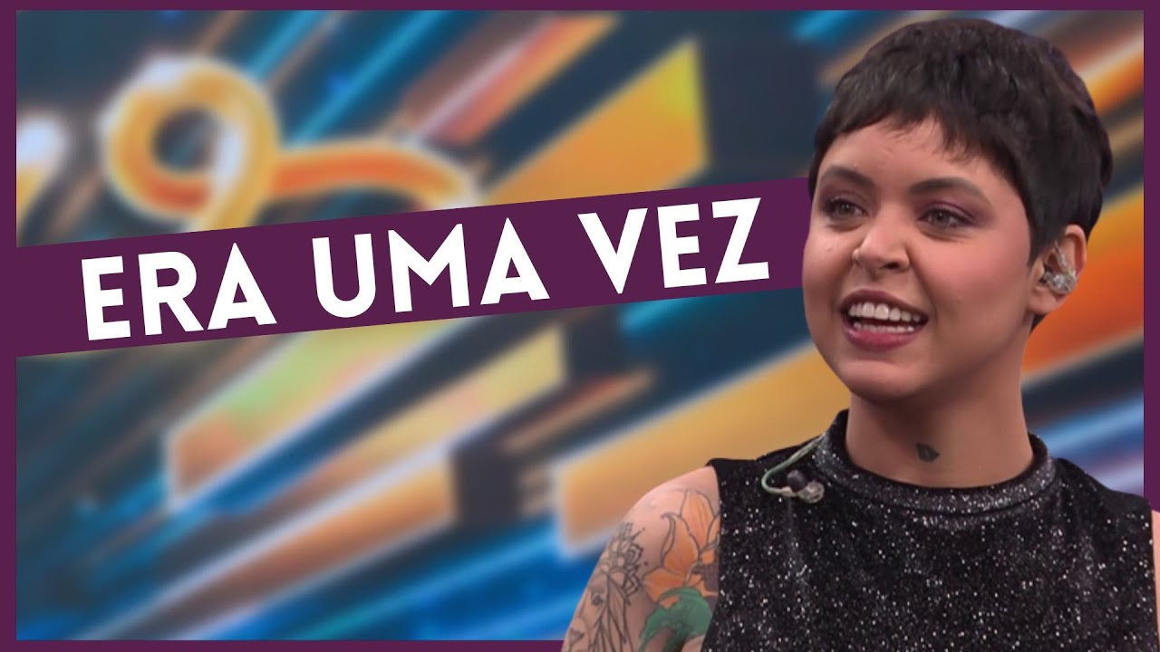 Kell Smith canta 