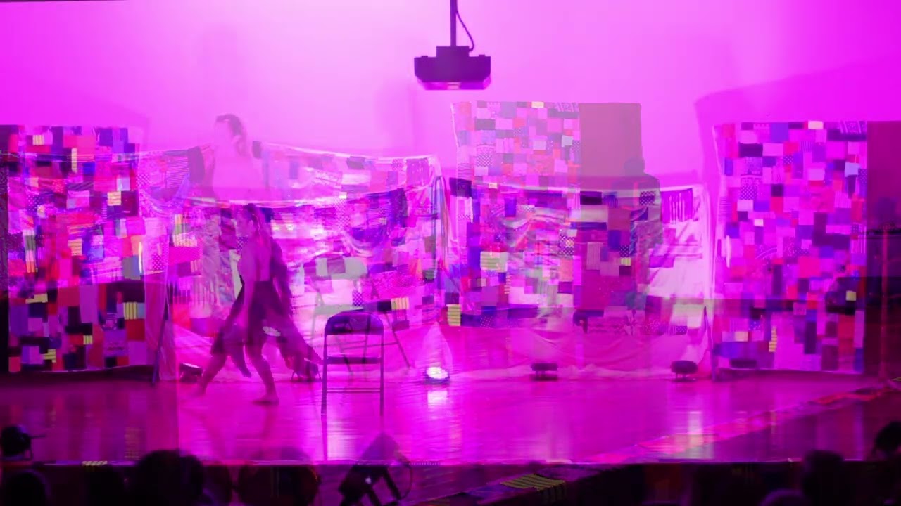 Apresentação solo Chair Dance a escola Thiago Ramalho 2024  dançarina Adriana Cézero 