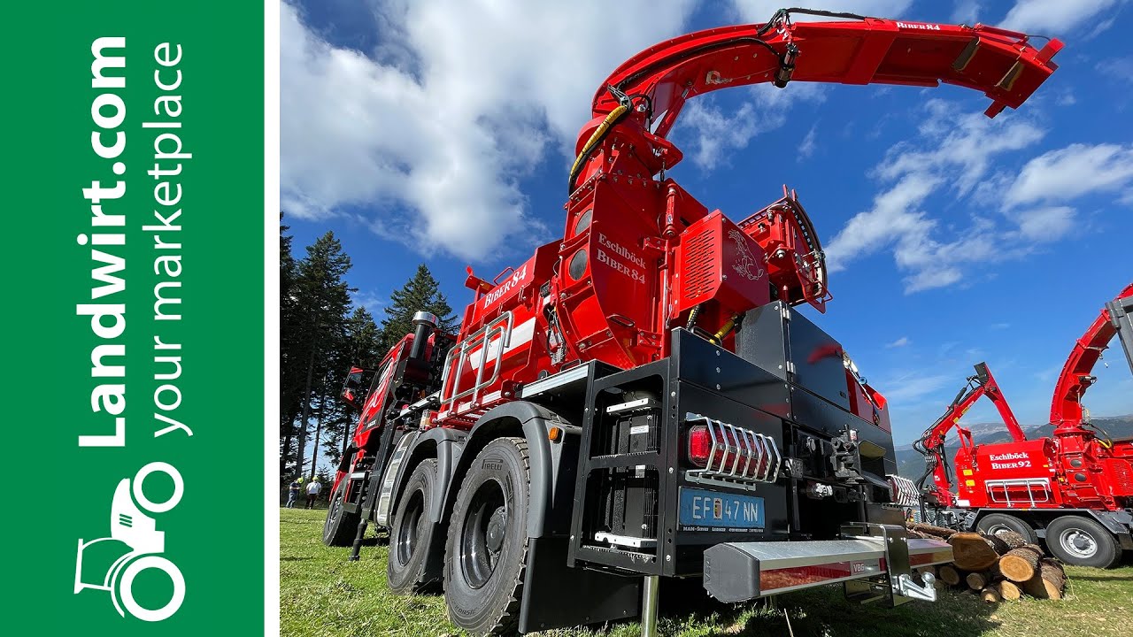 Eschlböck hackt Holz auf der Austrofoma 2023 | landwirt.com