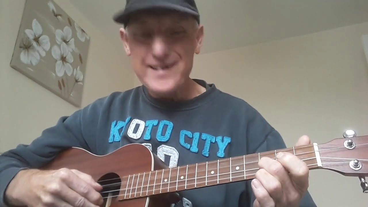 Fast Car,  Tracy Chapman, intro riff, for the Baritone Ukulele,