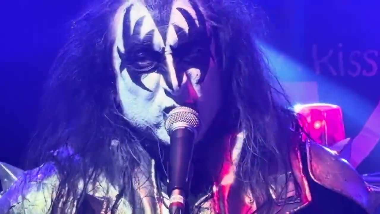 KISSIN` TIME - WAR MACHINE LIVE @ Burghof Hühnerstall Frankfurt 28.02.26