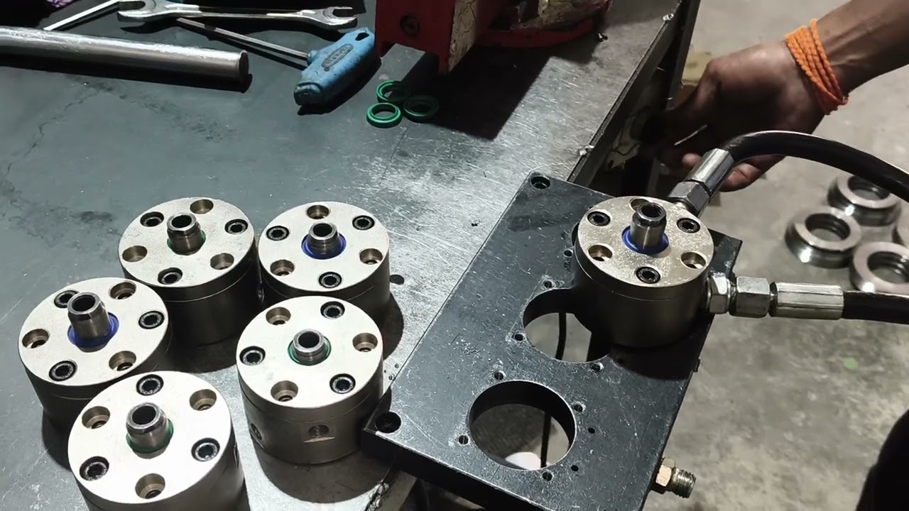 Compact cylinder 65 x 10 mm