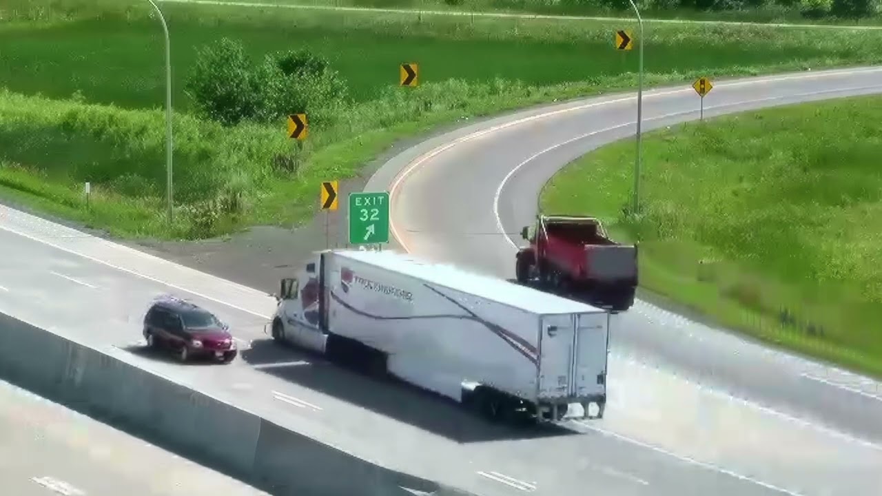 Wrong-Way Minivan Causes Interstate Chaos