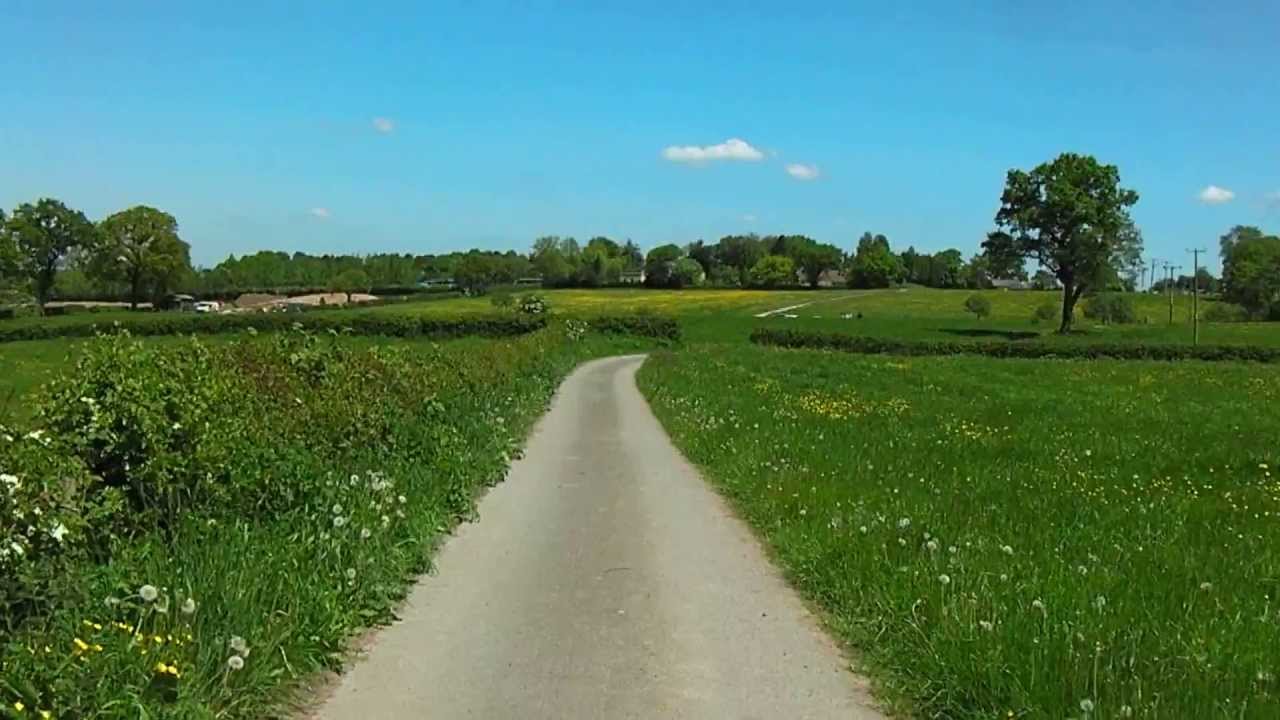 Walking through the sunny Cheshire countryside