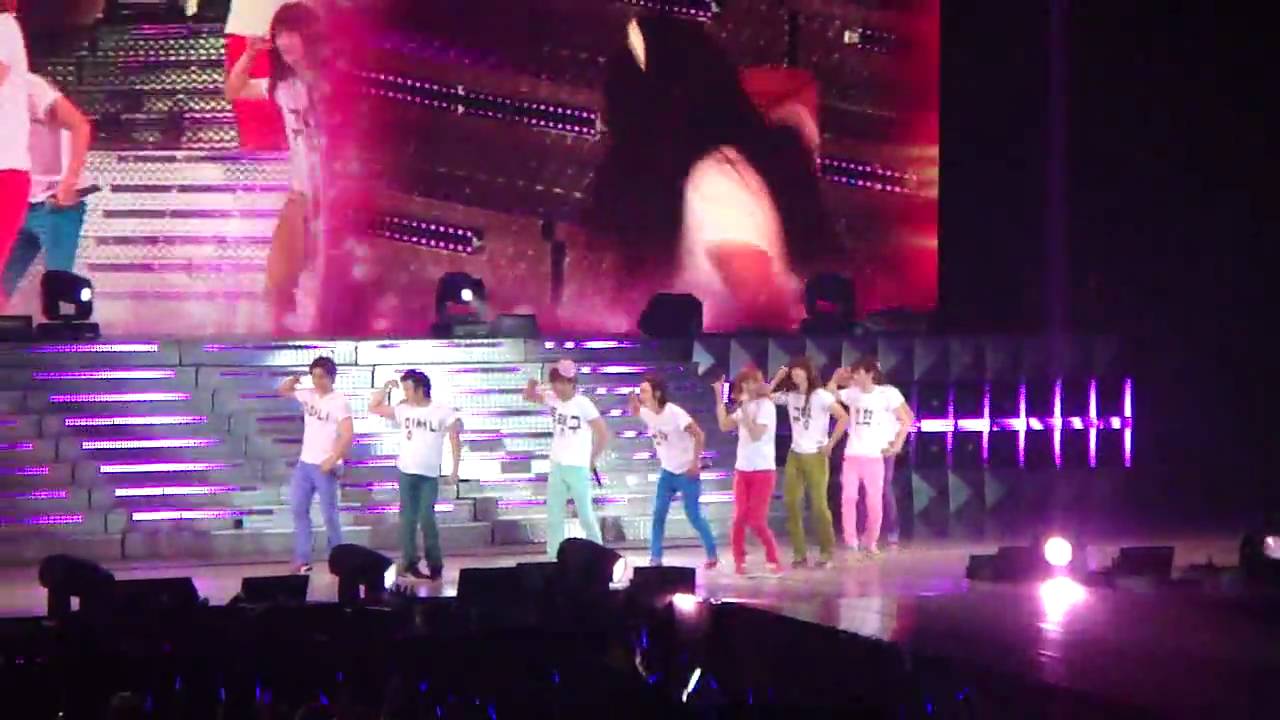 090918 Super Junior Super Show II - Gee
