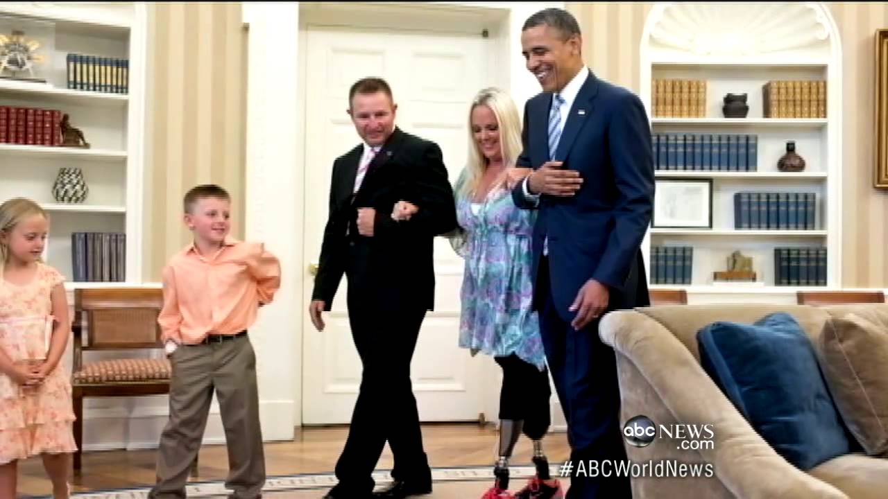 Mother Shields Children From Tornado, Loses Limbs: 