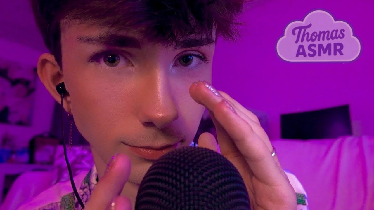 ASMR - Chuchotements très proche du micro ✨💞 (close up - ear to ear)