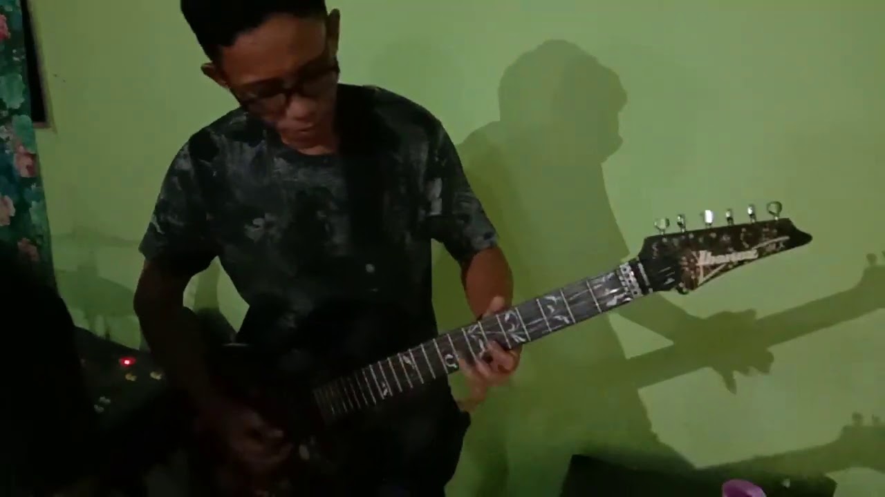 (Meniti suratan) (COVER BY MG BAND SANDAKAN)