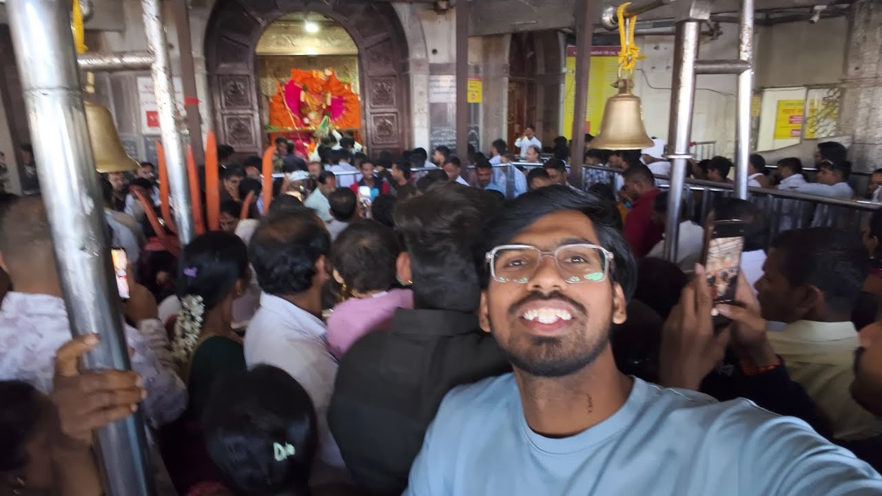 Saptashrungi devii ke darshan kar liye 🙏