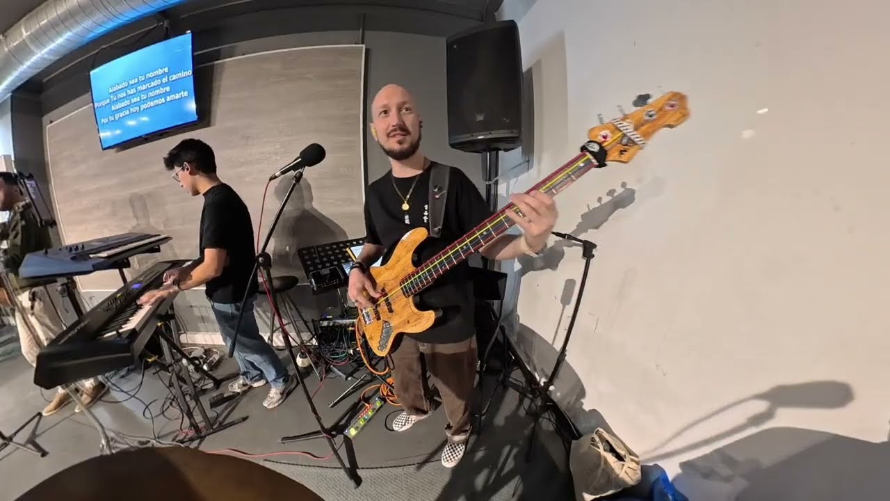 Bass Cam Todo lo que has hecho   Alabado sea tu nombre (RdVBcn mezcla InEar)
