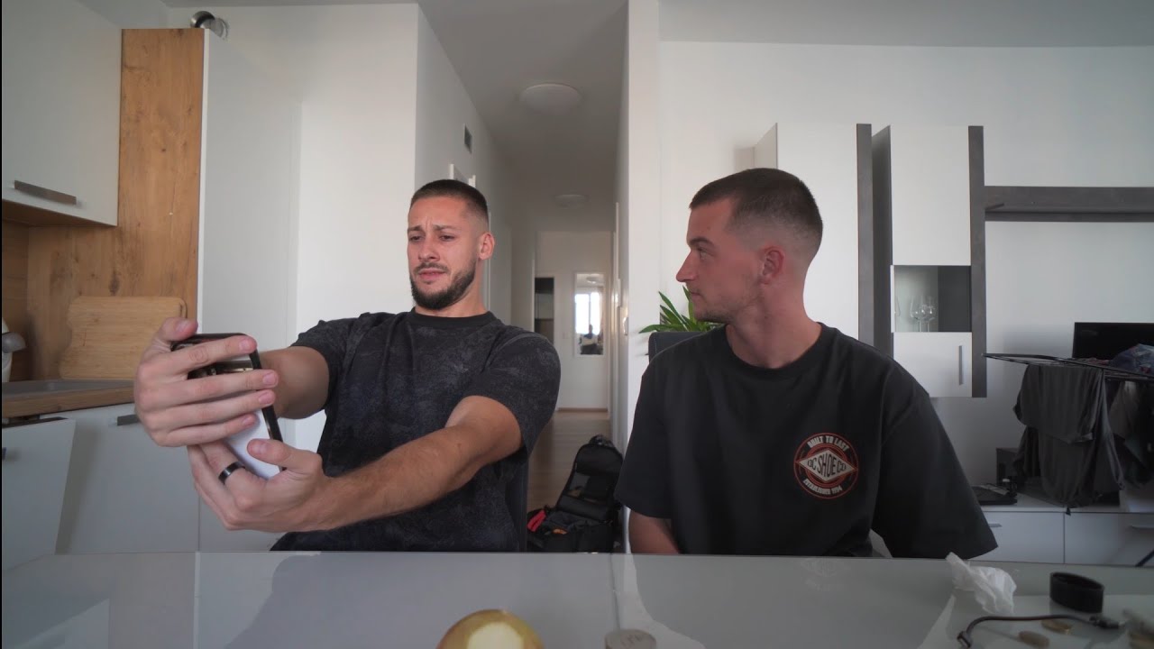 Keby sa mlad&iacute; spr&aacute;vali ako star&iacute; ľudia